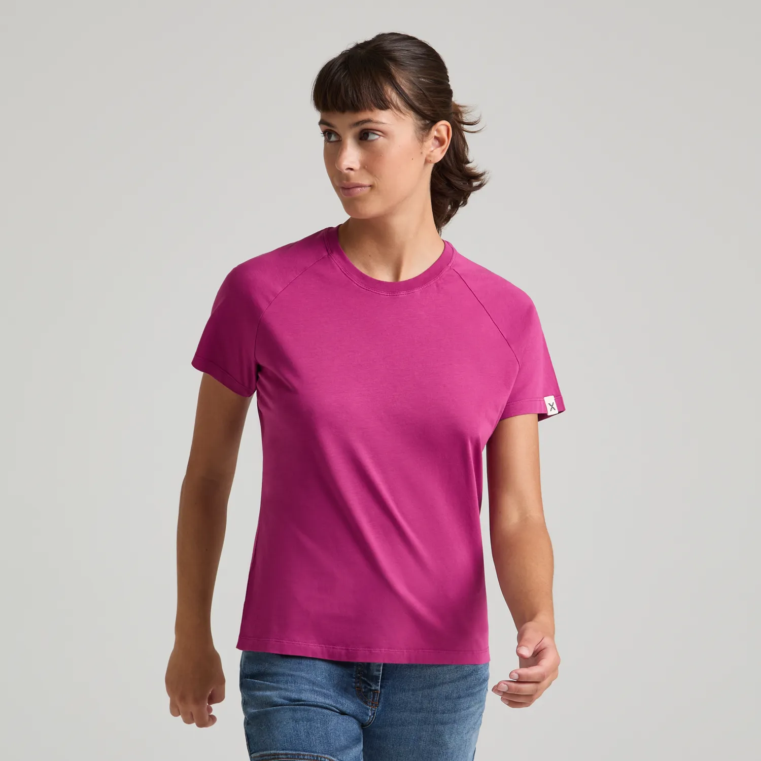 Montura Minimal Logo t-shirt femme blanc coton bio