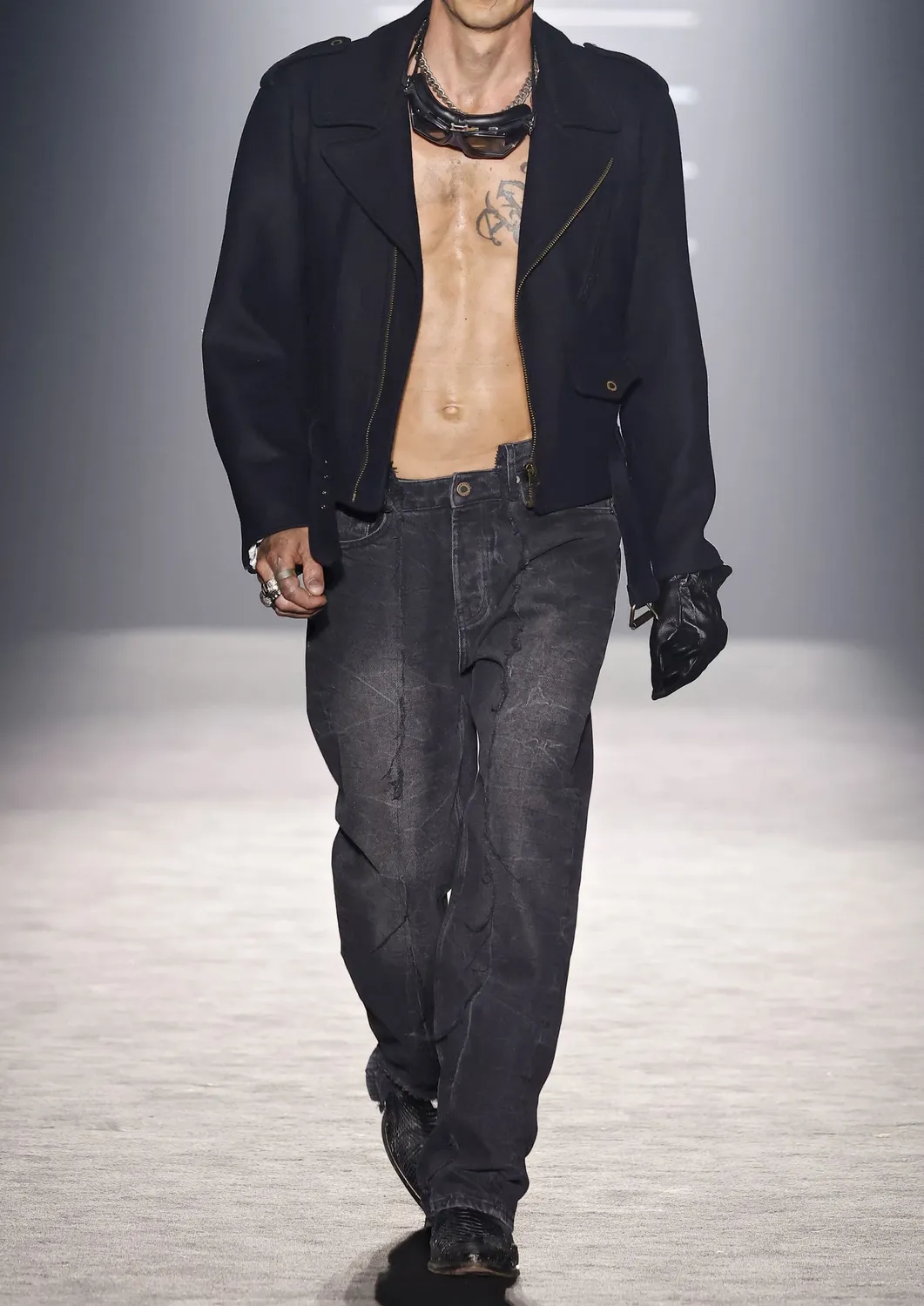 Paolo Leduc Perfecto Leduc veste laine aigle brodé
