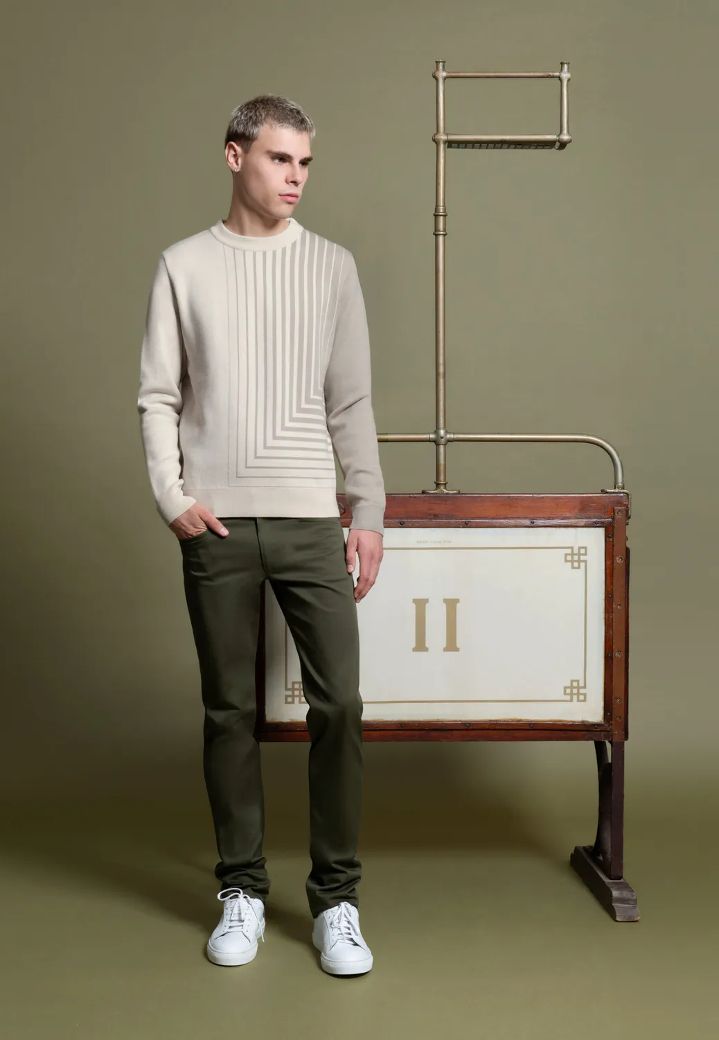 Pierre Talamon pull jacquard géométrique beige en laine