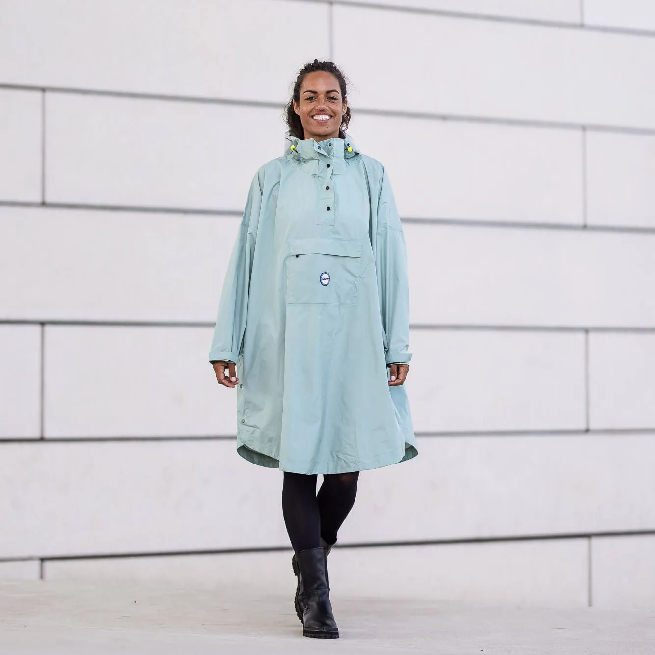 Le Temps des Grenouilles Genève poncho vélo léger 350g