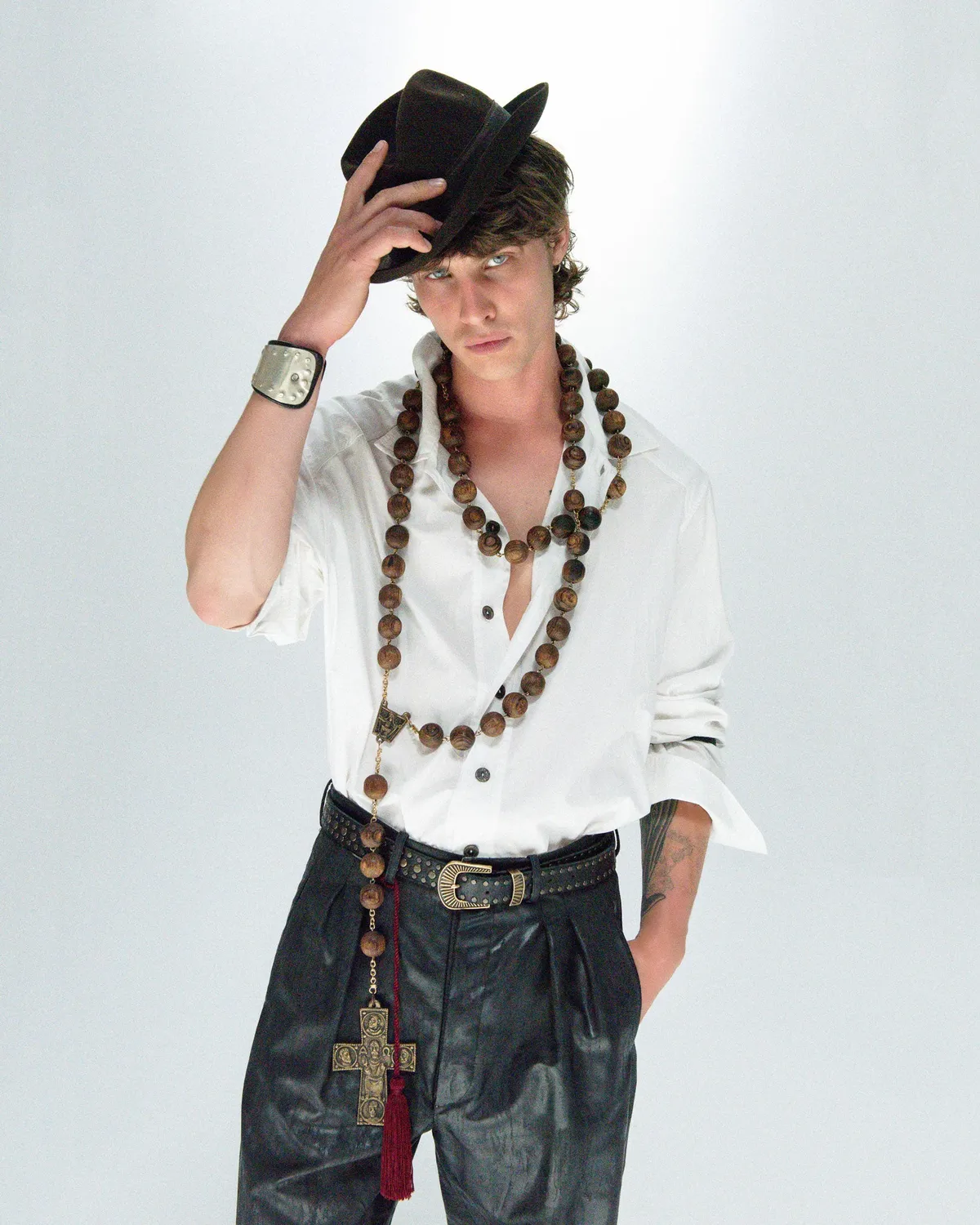 PAOLO LEDUC Relic chemise noire coton chaîne croix