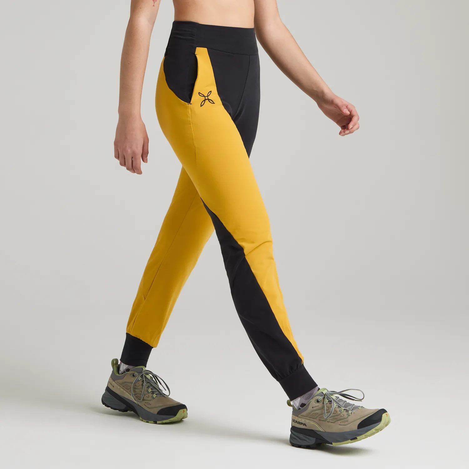 Montura Shiva Pants Woman Pantalon Femme Coton Bio
