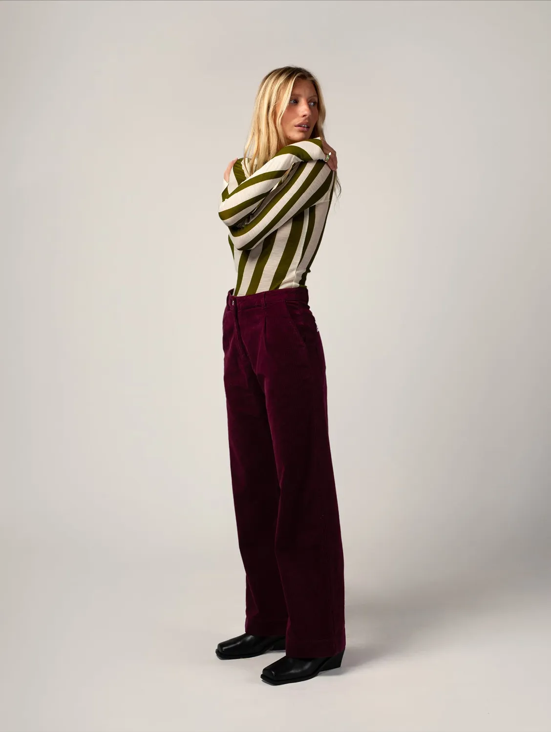 Cotelé Paris Jane pantalon navy taille haute
