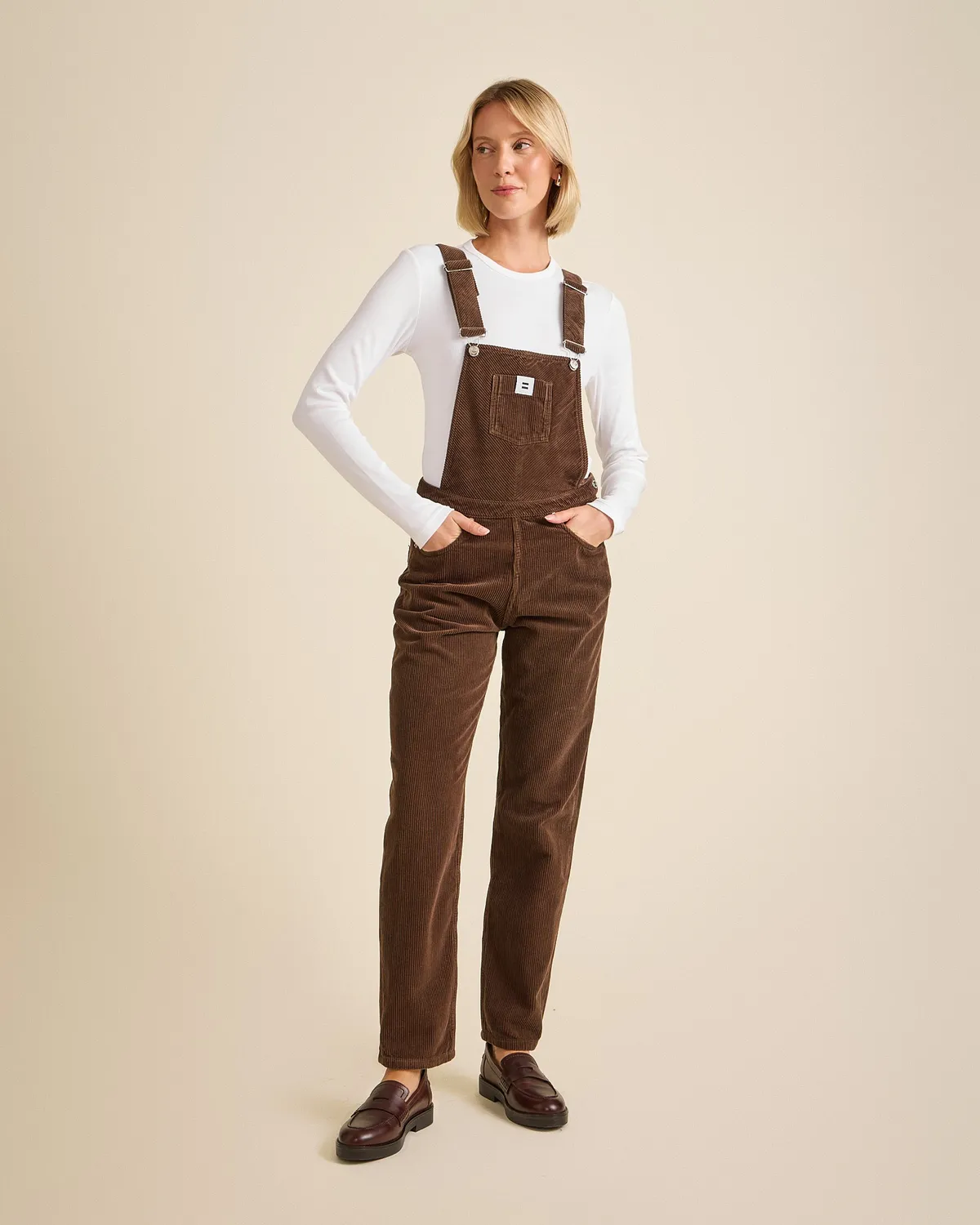 Cotelé Paris Mom salopette femme chocolat velours côtelé
