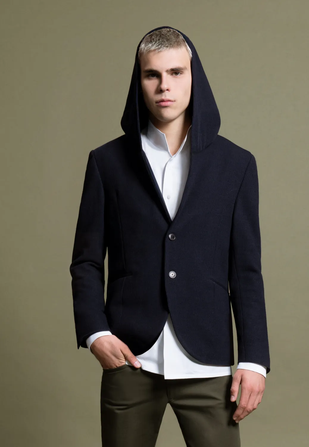 Pierre Talamon veste à capuche bleu marine laine