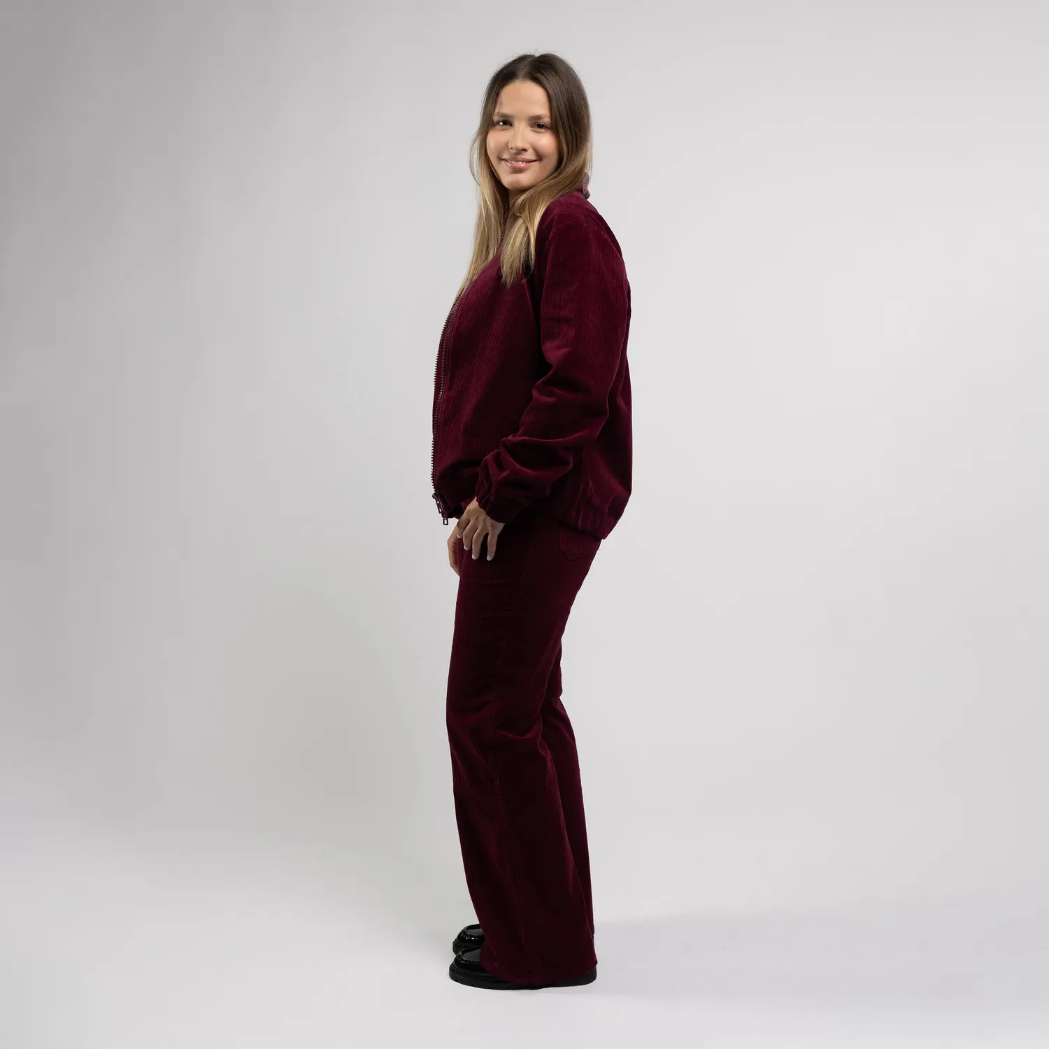 Cotelé Paris Flare Prune pantalon flare prune