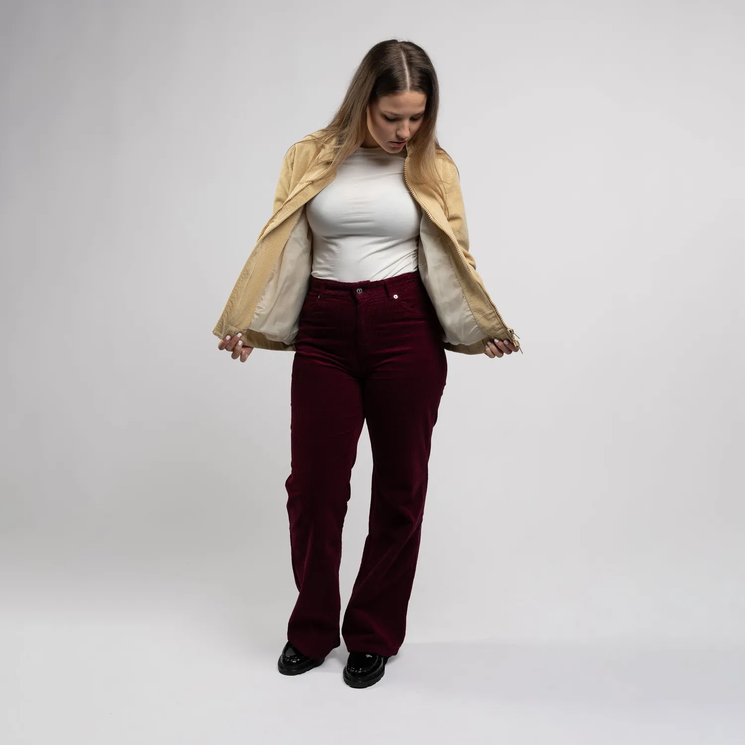 Cotelé Paris Flare Prune pantalon flare prune