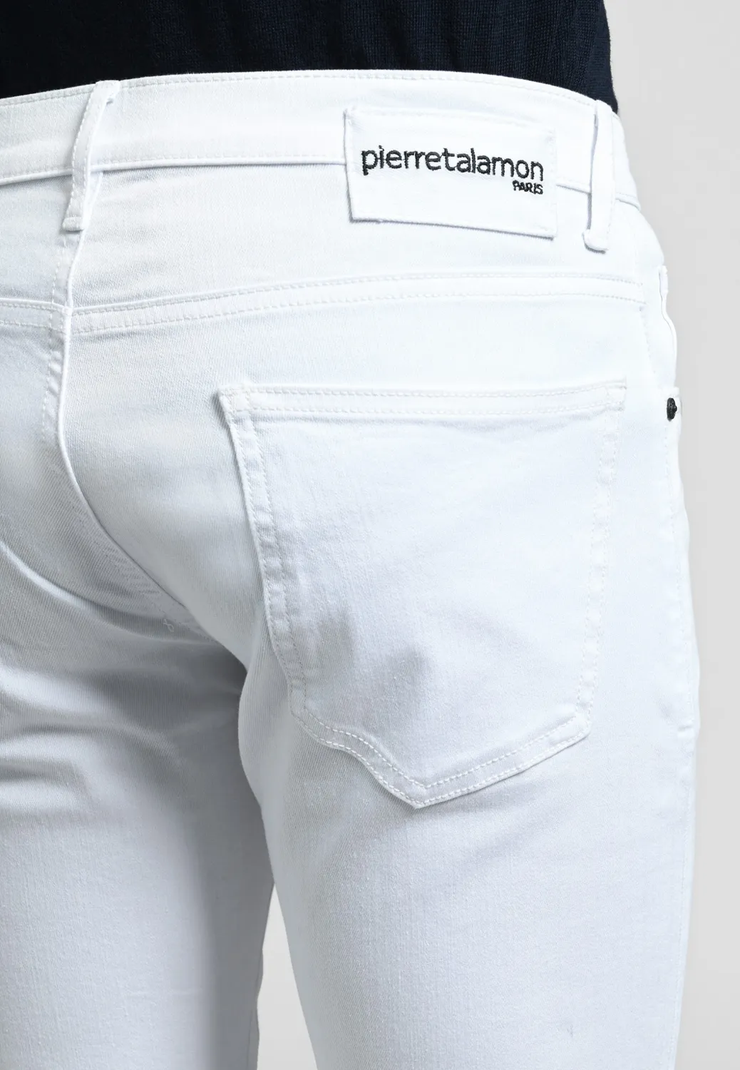 Pierre Talamon Zen White jean blanc coupe droite