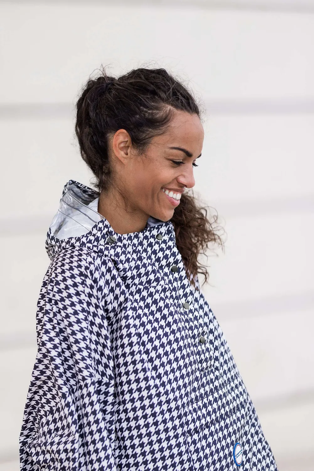 Le Temps des Grenouilles Paris poncho pluie vélo recyclé