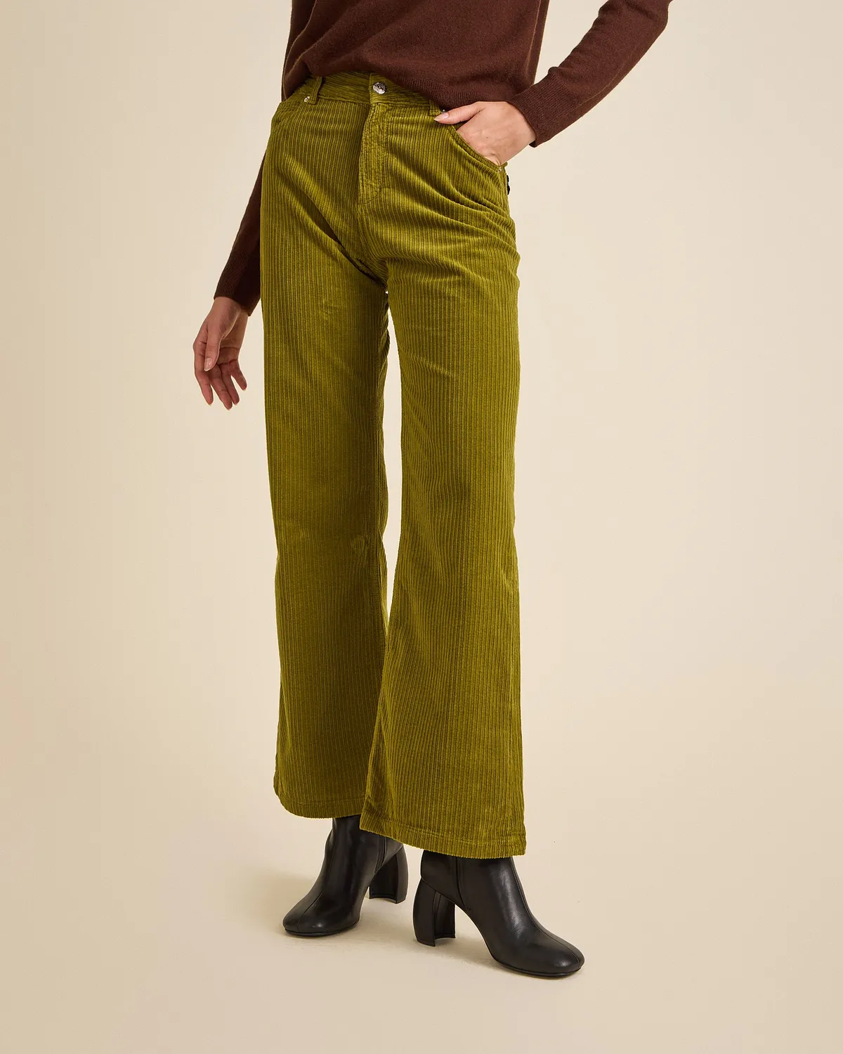 Cotelé Paris Pantalon Flare Pickle velours bio