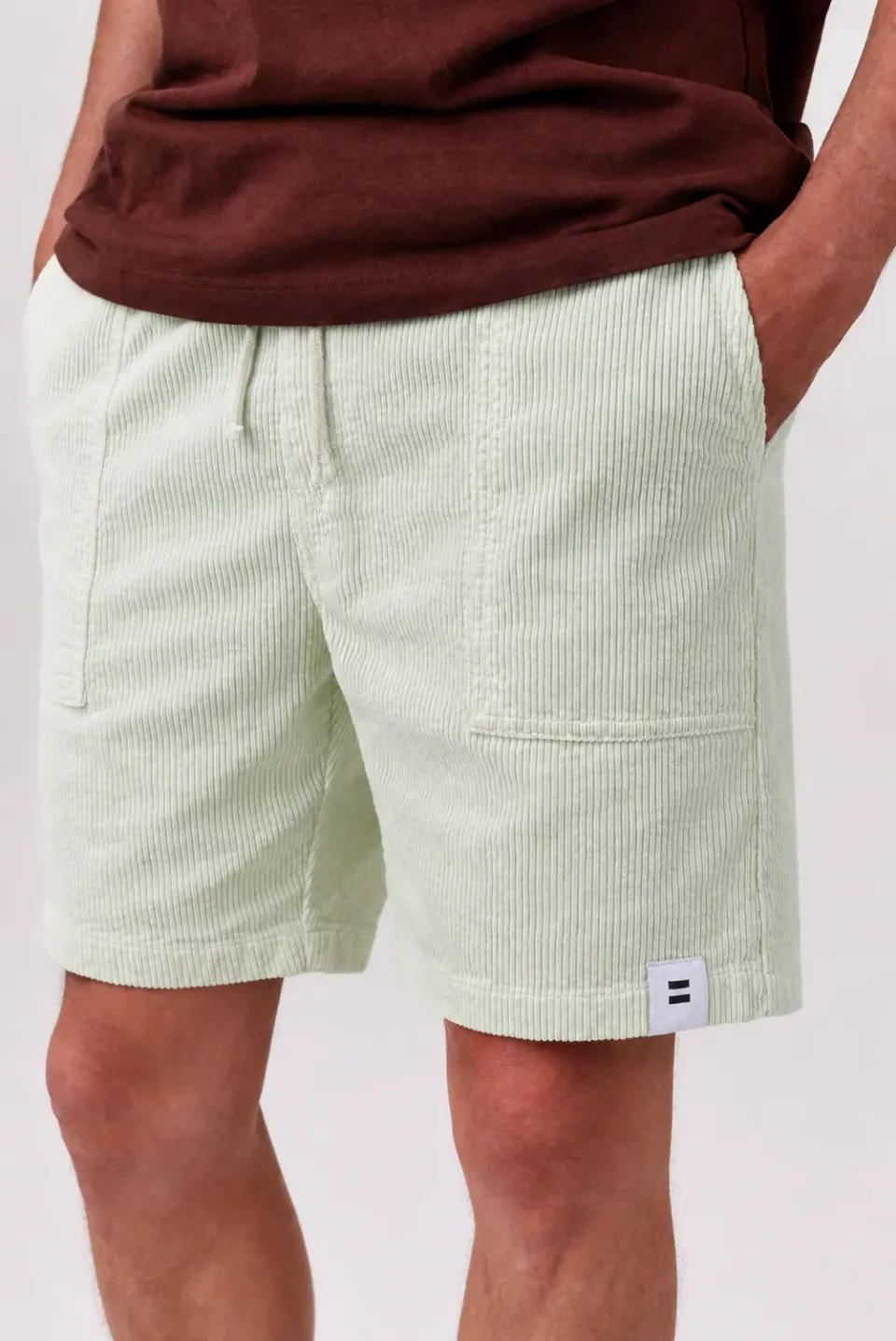 Cotelé Paris Lazy short vert délavé velours coton bio