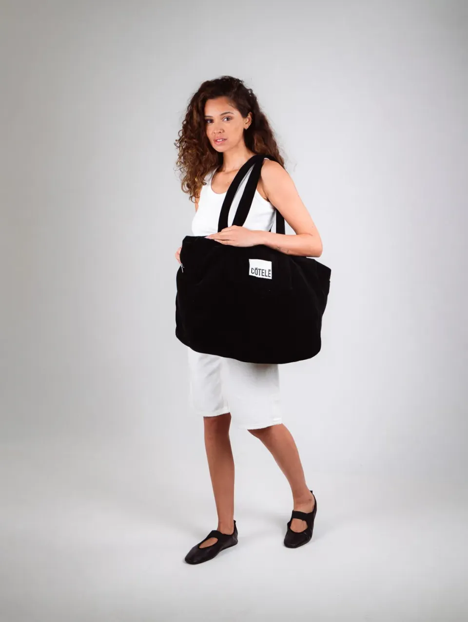 Cotelé Paris Bonny Noir sac week-end velours bio