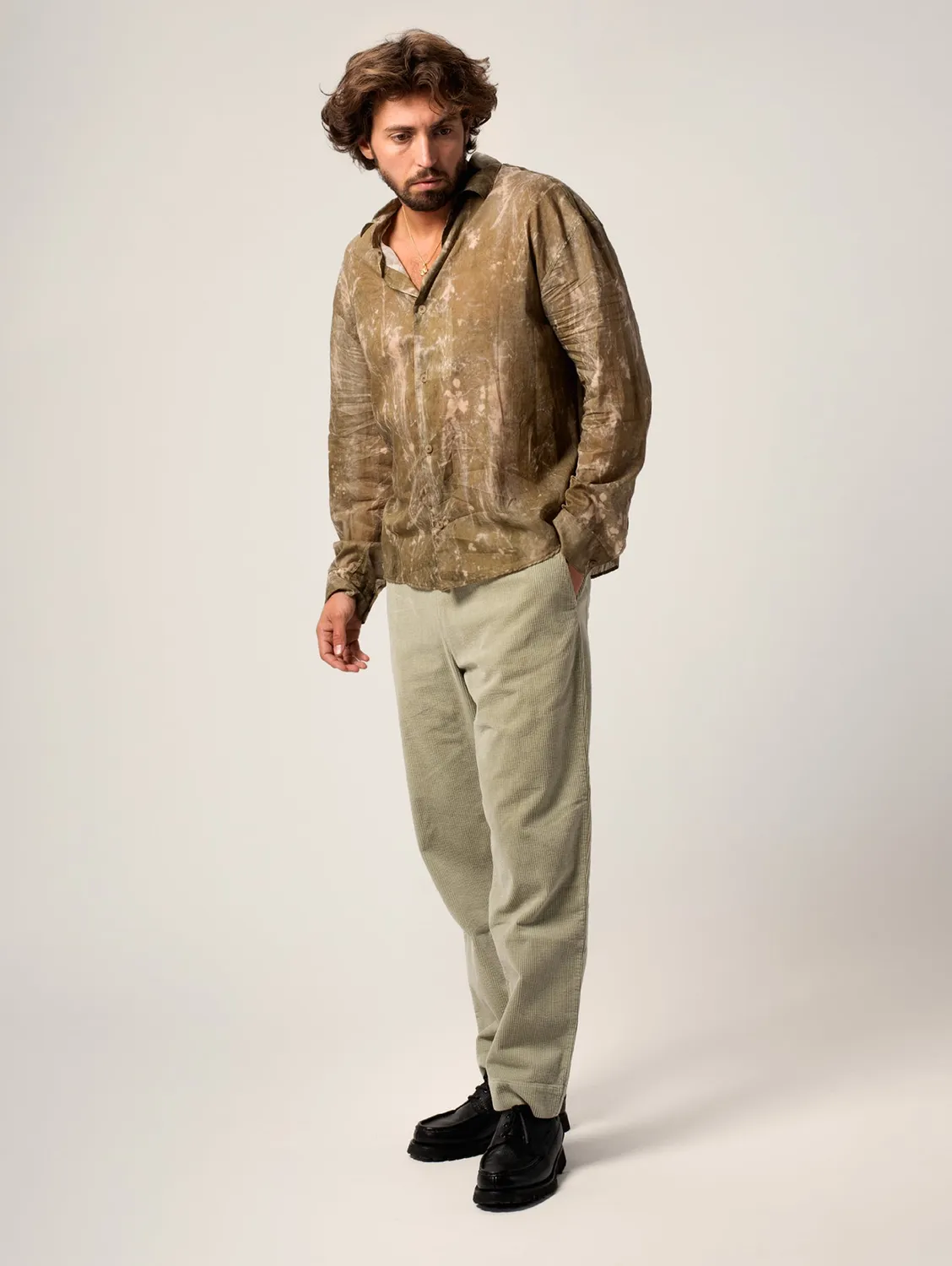 Cotelé Paris Lazy pantalon homme sauge velours bio