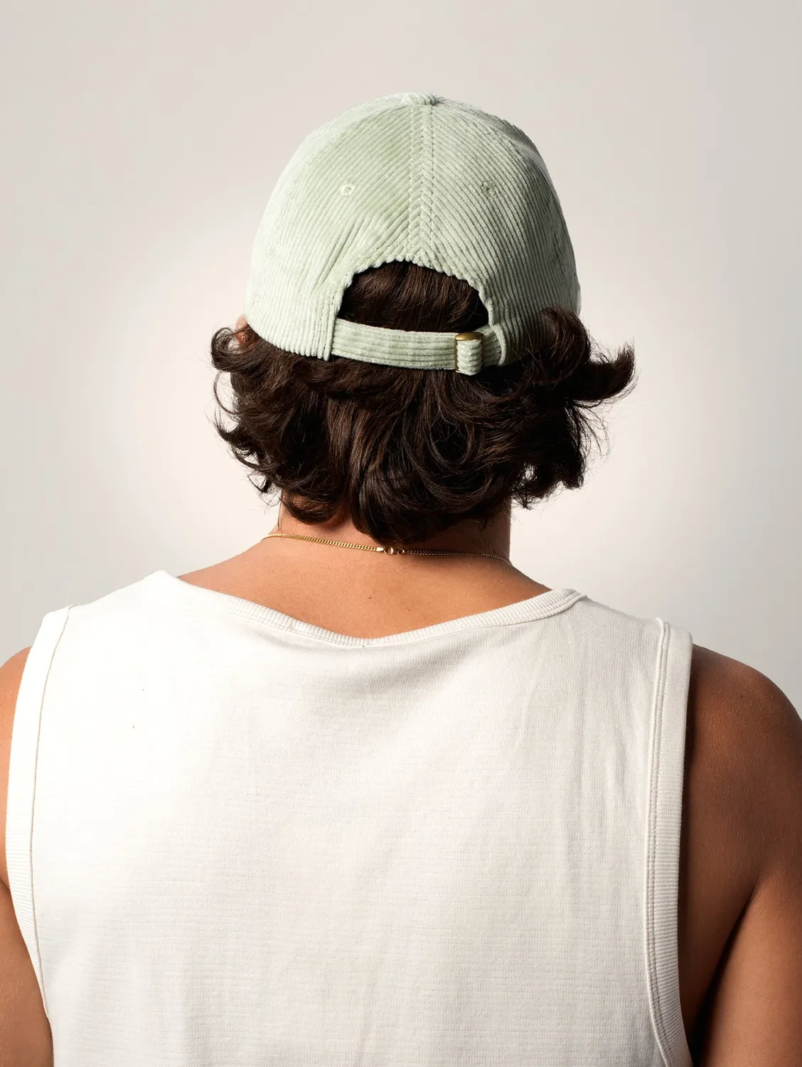 Cotelé Paris casquette velours vert pastel coton