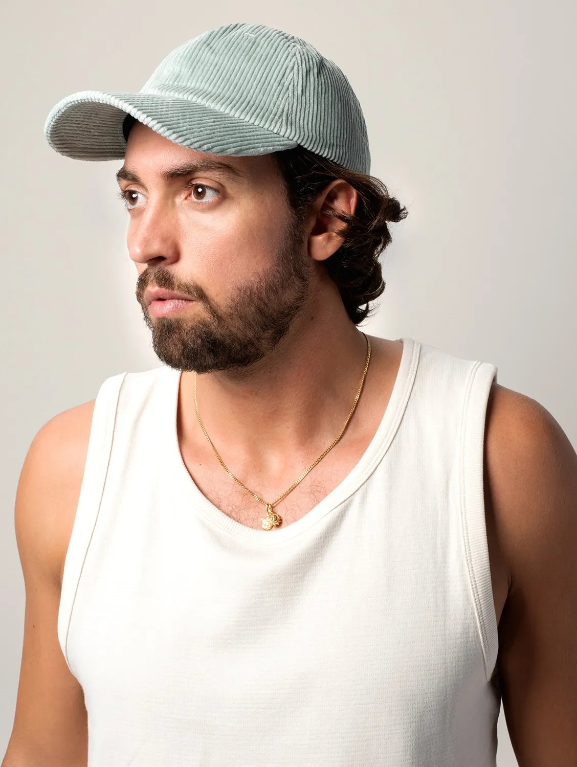 Cotelé Paris casquette sauge velours côtelé