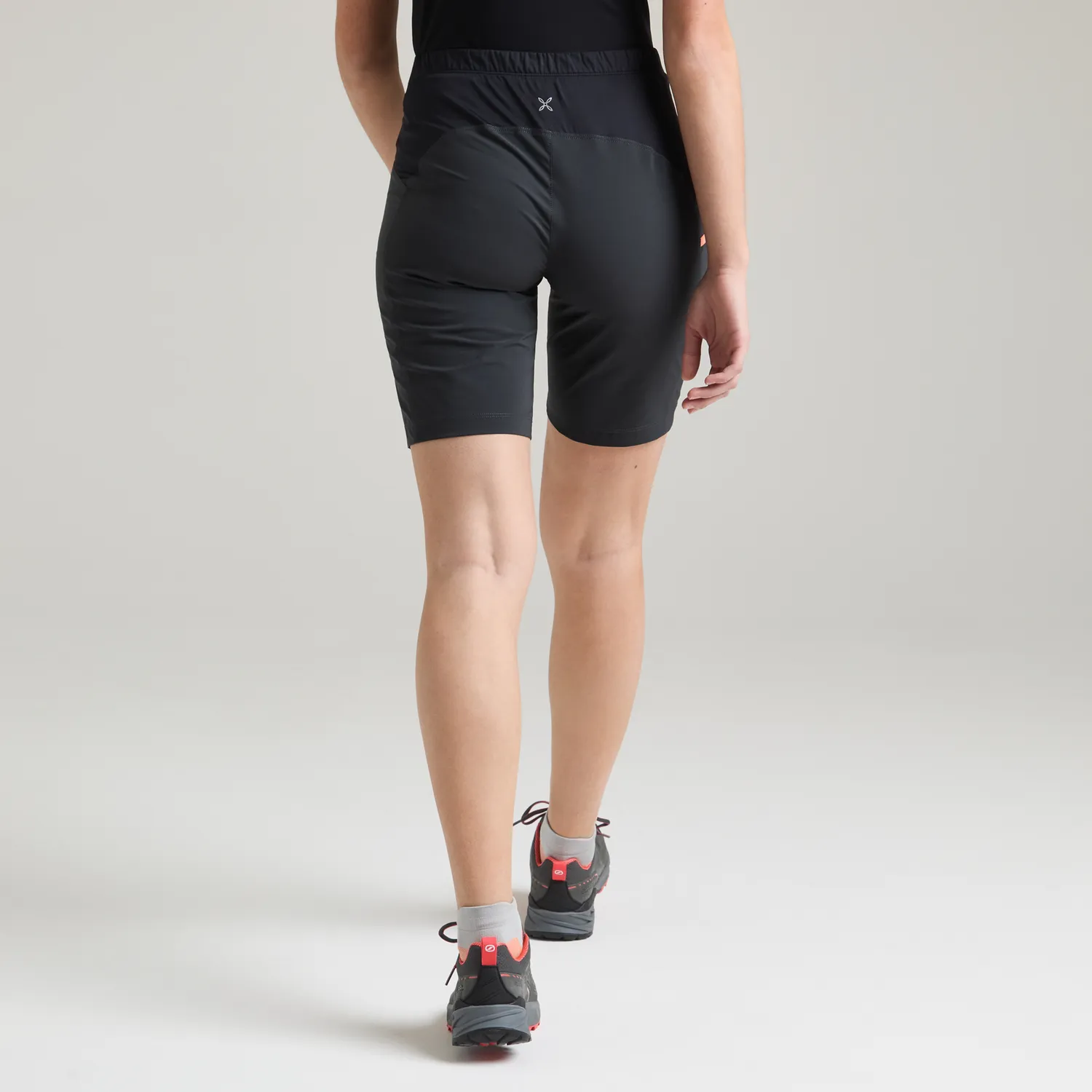 Montura Stretch Shape Bermuda short femme antracite stretch