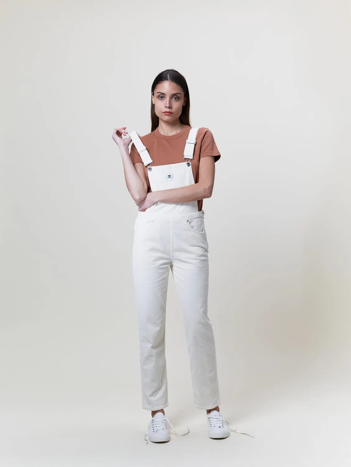 Cotelé Paris Mom salopette femme écru velours