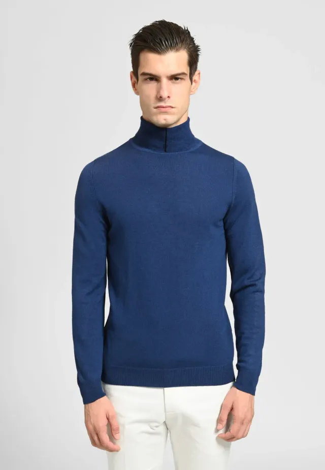Pierre Talamon pull col roulé bleu manches longues