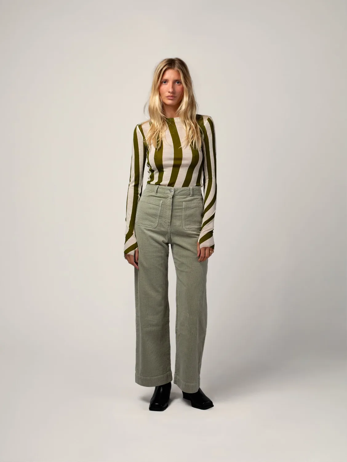 Cotelé Paris Jane pantalon femme sauge velours
