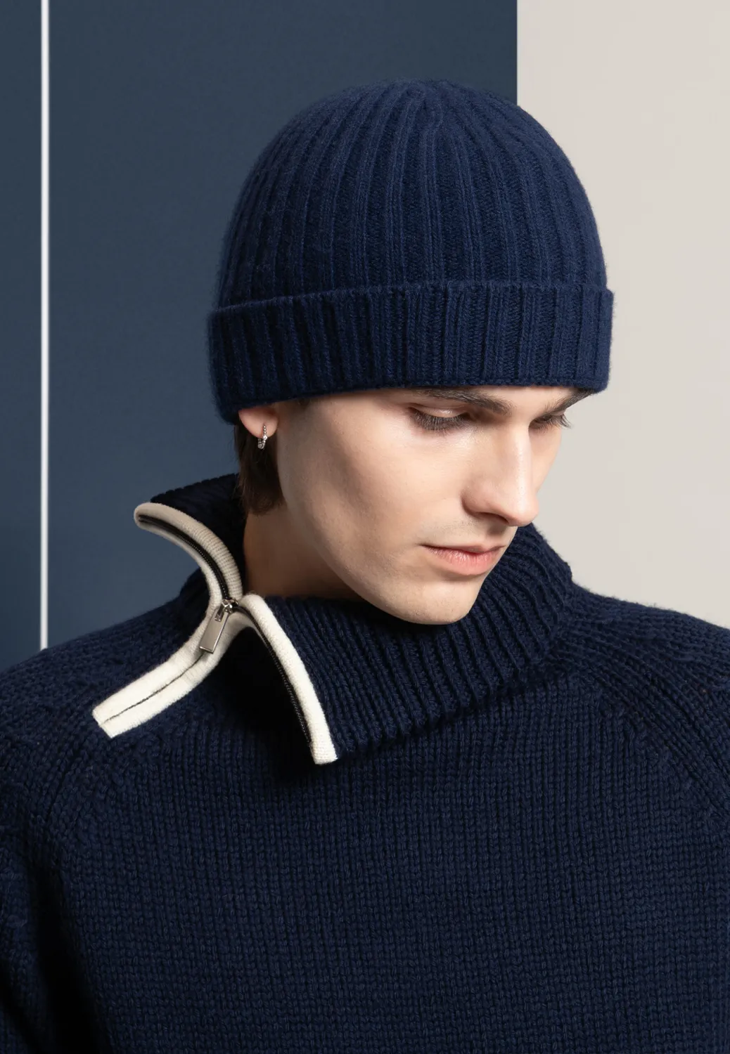 Pierre Talamon pull marine col zippé laine épaisse