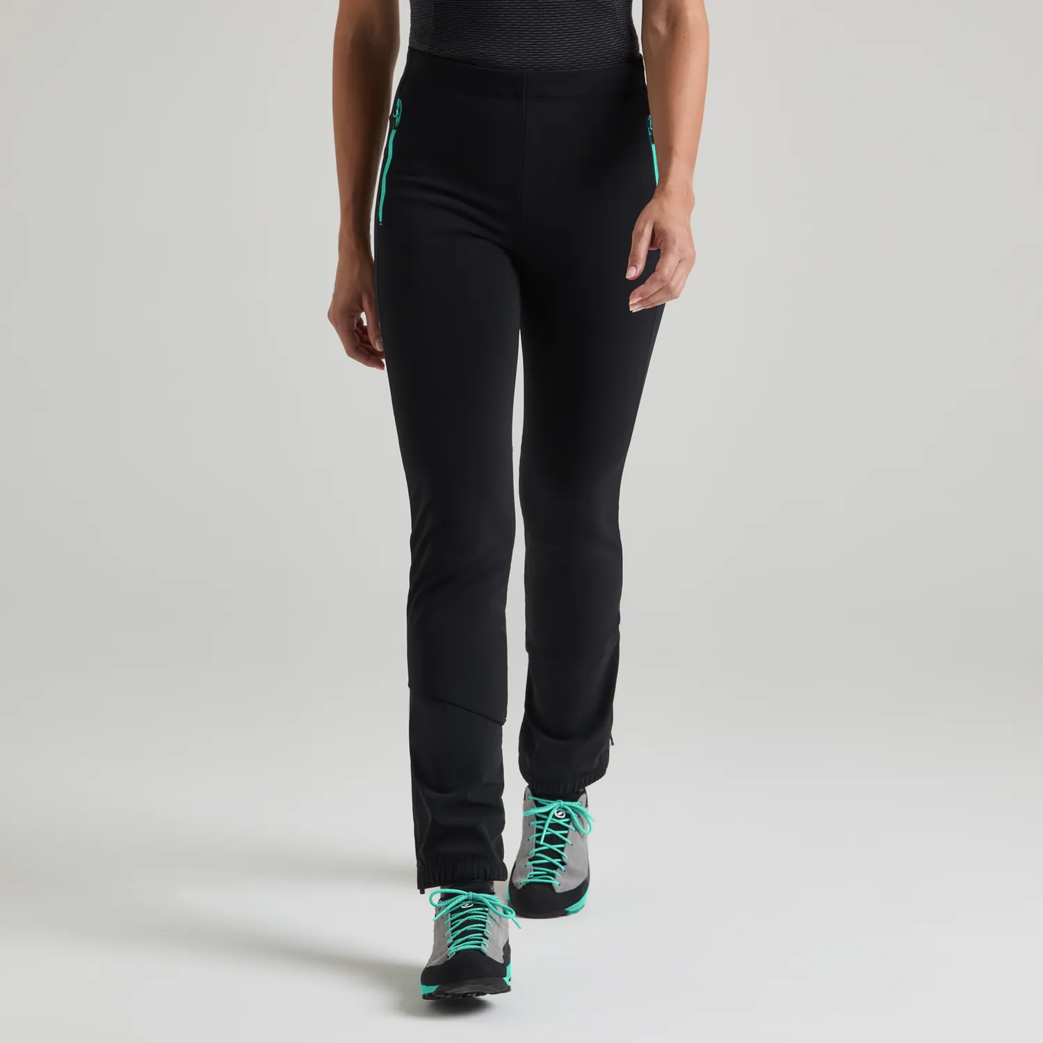 Montura Poison Pants Woman pantalon femme noir imperméable