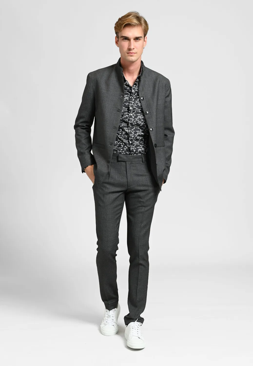 Pierre Talamon Pointy Grey veste grise coupe droite